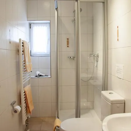 Appartement Gaestehaus Alfred Und Brunhilde Frick *